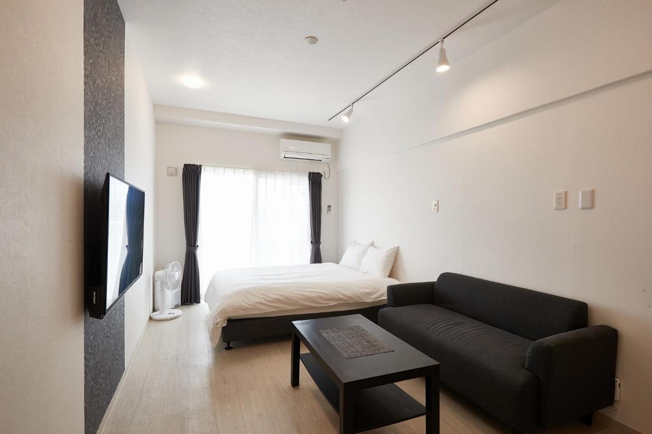 New Normal Hotel In Nago ニューノーマルホテルイン名護 Dış mekan fotoğraf