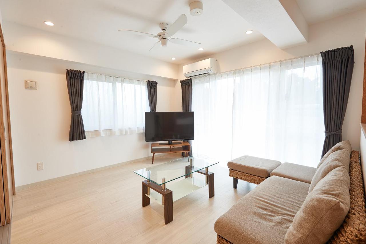 New Normal Hotel In Nago ニューノーマルホテルイン名護 Dış mekan fotoğraf